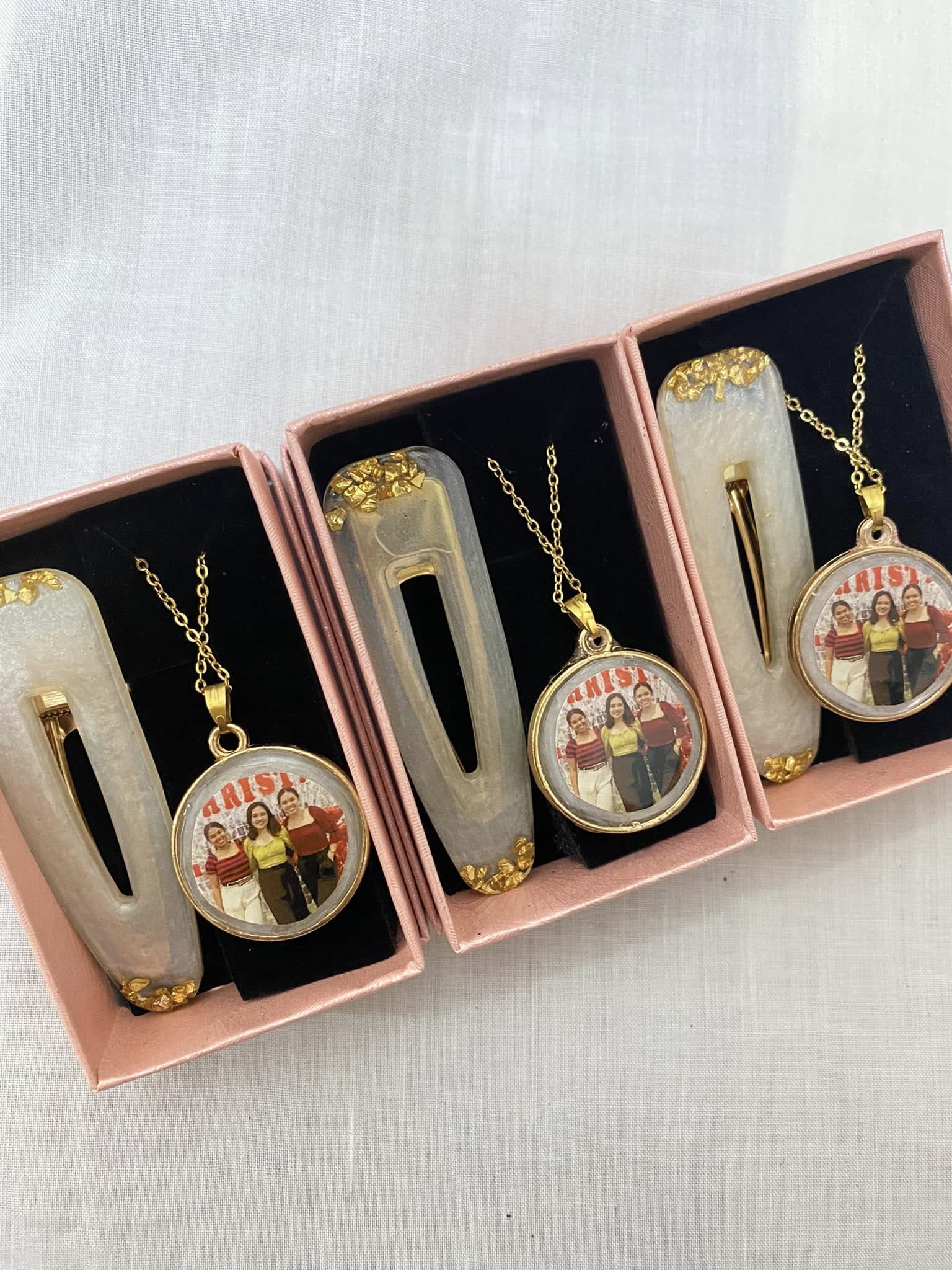 Necklace & Hairclip Bridesmaid Gift
